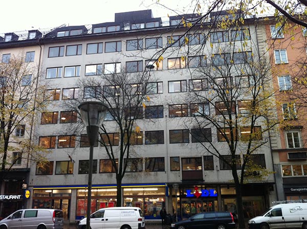 Fastigheten Våghalsen 12 på Sveavägen 59 i Stockholms innerstad.